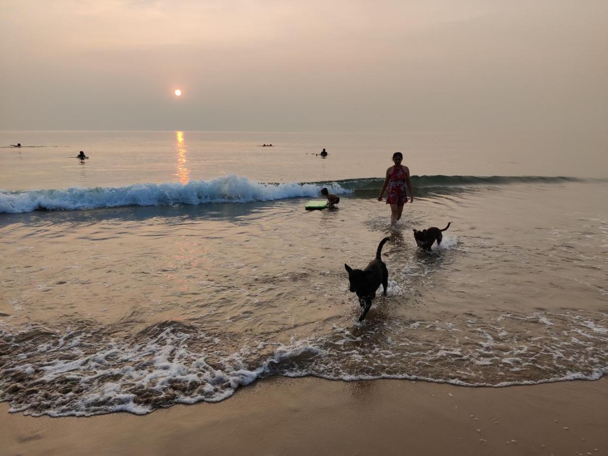 Surya Beach Cafe And Stay Gokarna  Ngoại thất bức ảnh